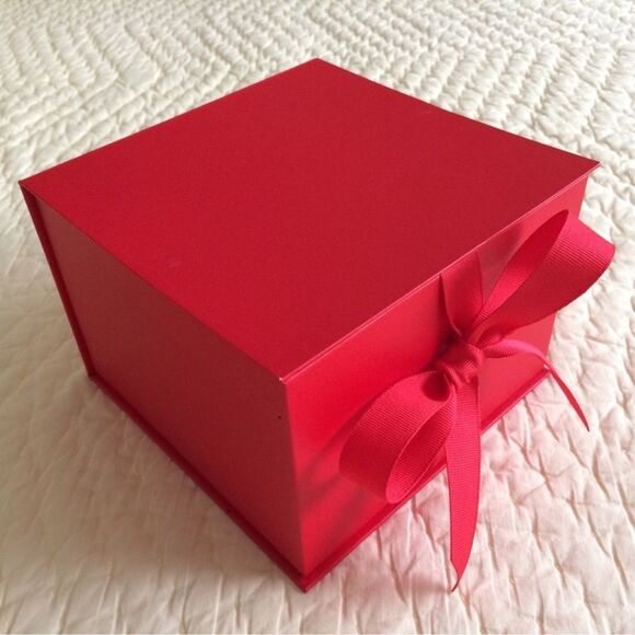NEW Gift Box with Fill (Solid Red) for Christmas, Birthdays - Picture 12 of 12